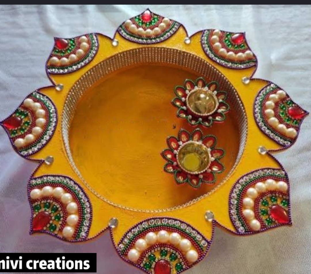 Wooden and Clay Large Thali