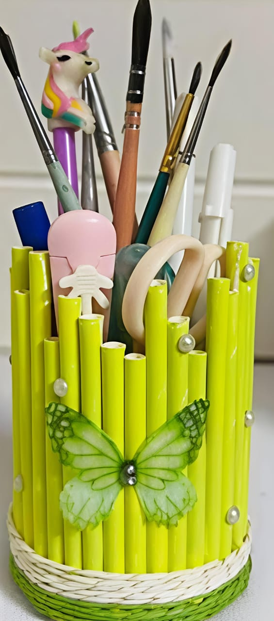 Pen Holder